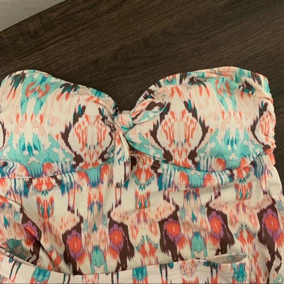 A Pea in the Pod tankini ikat print front knot maternity Medium - Picture 3 of 6